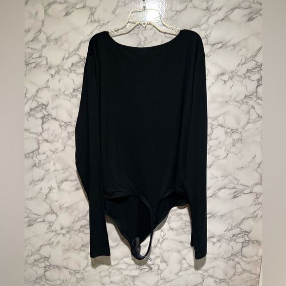 Good American Good Touch Shoulder Lace Bodysuit - Picture 11 of 12